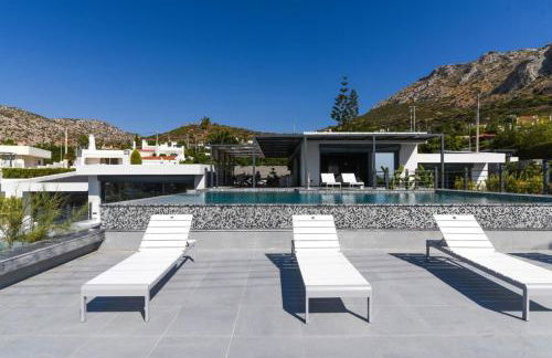 Luxury Beachfront Villa Selenia Platinum in Sounio - Foto 10