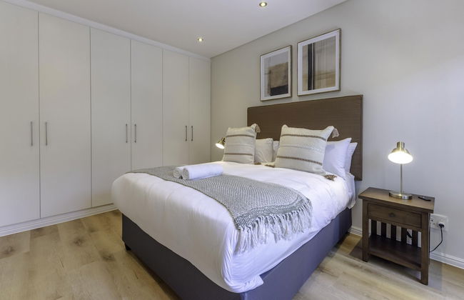 Newly Renovated 3 bed Apartment With Splashpool - 2283 - Photo 14