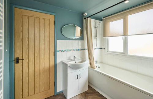 The Beach House - Photo 10