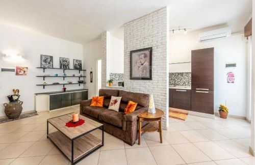 NEW Luxury 2BDR Terrace, Views, AC - Foto 16