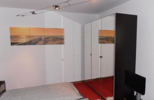 Schöne Moderne Wohnung - Foto 3