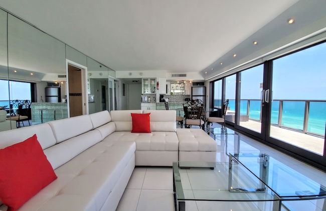 Alexander 1101 2 Bedroom Apts by RedAwning - Foto 1