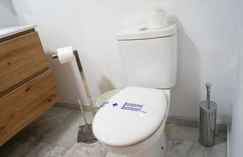 Casa Topacio, 3 bedrooms and 3 bathrooms in quiet street - Photo 17