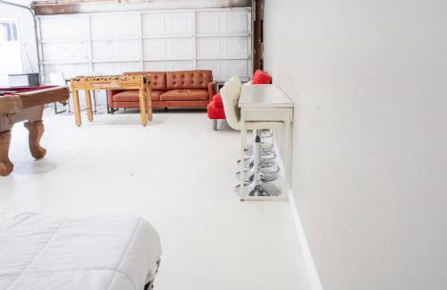 Private Home - #RedwoodSkyWalkRetreat - 5BD, Pro Pool Table, BBQ, Foosball, Darts, Fireplace, Movie Projector, Stereo, Cotton Bedding - Foto 40