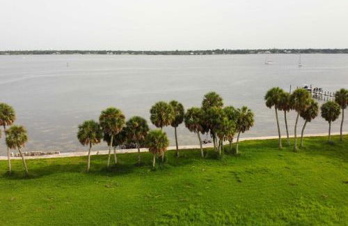 Palmetto Home with Manatee River Access! - Photo 24