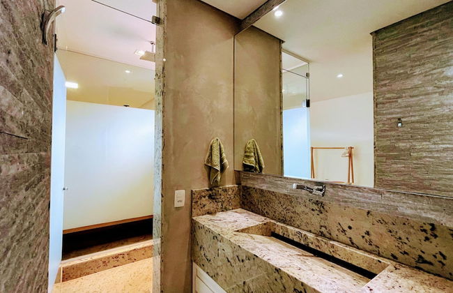 Villa Azul Mar: Sofisticação e Refúgio na Enseada - Foto 31