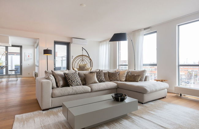 Pretty Apartment in Scheveningen near Sea Beach & Water Sports - Photo 3