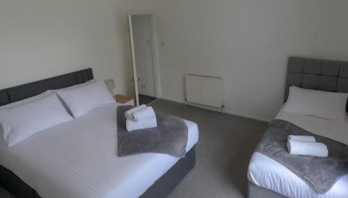 Halifax Hideaway - Free Parking - Photo 5