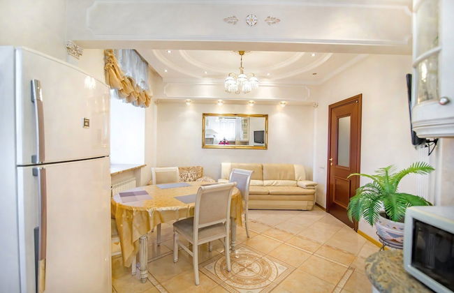 ApartExpo on Pobedy Square 1B - Foto 10