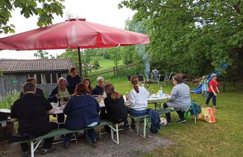 Geräumiges Ferienhaus Mit Garten In Rittsteig - Foto 22