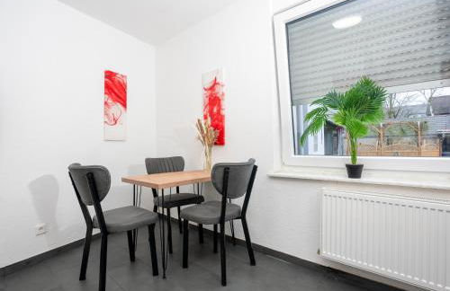 Serviceroom24 - Space in Recklinghausen Hoch WLAN - Smart-TV - 24-7 Check-in und Küche - Foto 13