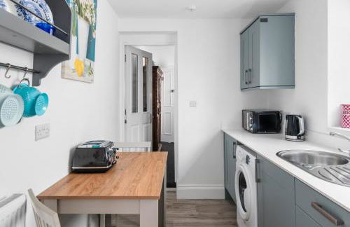 Superb location, character filled apartments by MyCityHaven - Foto 27