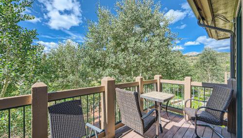 Cozy 1BR Near Trails with Shuttle to Slopes and Town - Foto 3