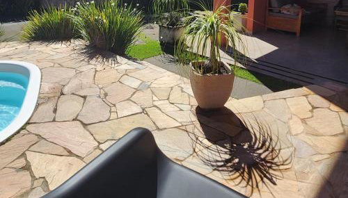 Partiu Praia SC piscinas privativas, ar condicionado, internet, próximo ao mar e centrinho três minutos a pé - Foto 5