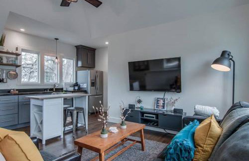 Cozy Loft - Steps to 12th South and Belmont - Foto 9