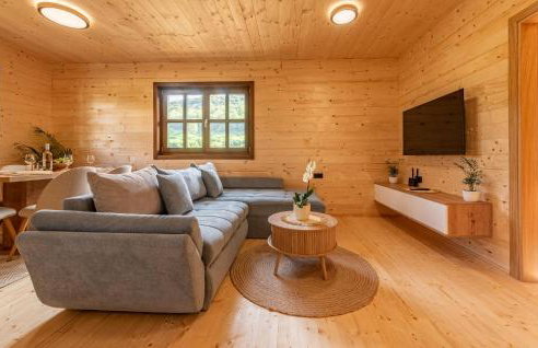 Stunning Home In Licko Petrovo Selo With Wifi - Foto 3