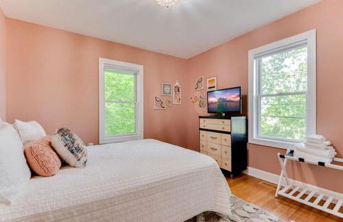 The Carriage House - Photo 8