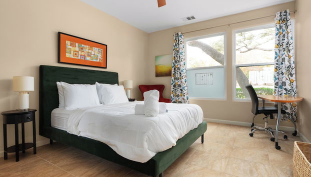 Spacious 5 BR Retreat in North Austin - Foto 5, Habitación