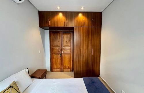 Rustic House with Large Garage - Close to the Beach - Foto 8