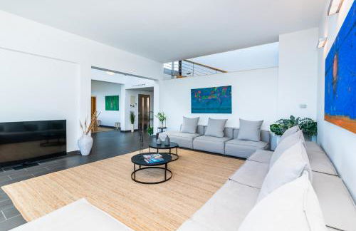 Villa Miramar by Glasir - Photo 45