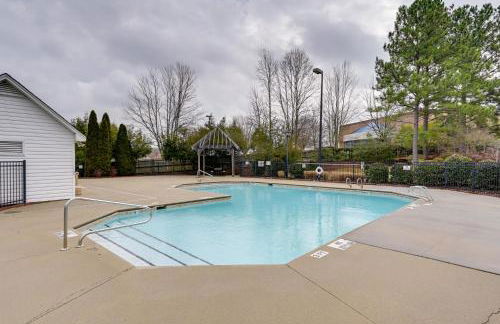 Central and Spacious Townhome in Greensboro! - Foto 3