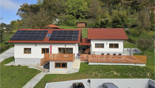 Holiday Home With Pool - Foto 2