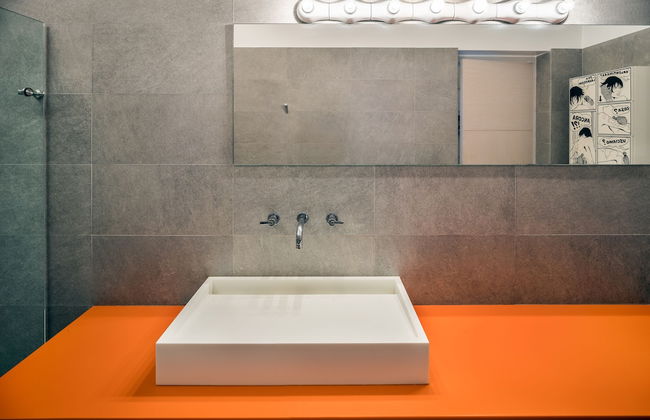 Minimal Blue Villa - Photo 40