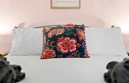 Near Warwick Hospital, Cozy Studio, Free Parking - Foto 13