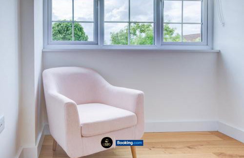 2-Bed Apartment with Balcony in Acton, by LS2G Stays - Foto 15