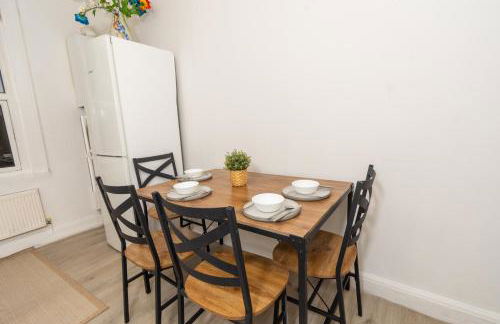 Cottage Flat 2BD Leyton Near Central Line - Sleeps 10 - Foto 26