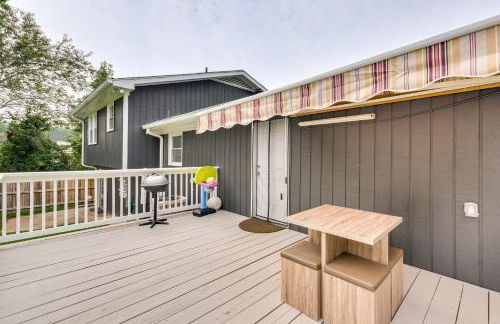 Family Home with Yard - 25 Mi to Downtown Atlanta! - Foto 31