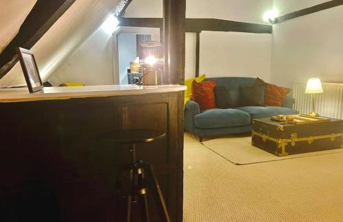 Epic Location, Views & Large Private Terrace - Photo 20