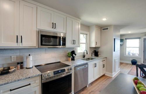 Gorgeous Cabin Great for Groups or Families with Jacuzzi, Fire Pit and Views in Alabama - Foto 17