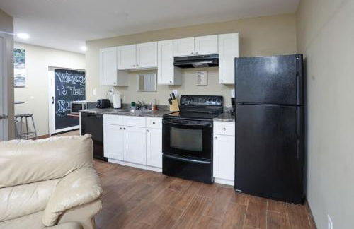 Riverfront Home (Apartment and Bar) - Foto 18