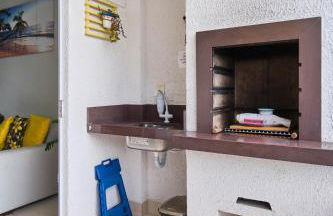 Dois Quartos, Sacada com Churrasqueira, a 400 MTS do Projeto Tamar e 800 MTS do Aquário - Foto 6