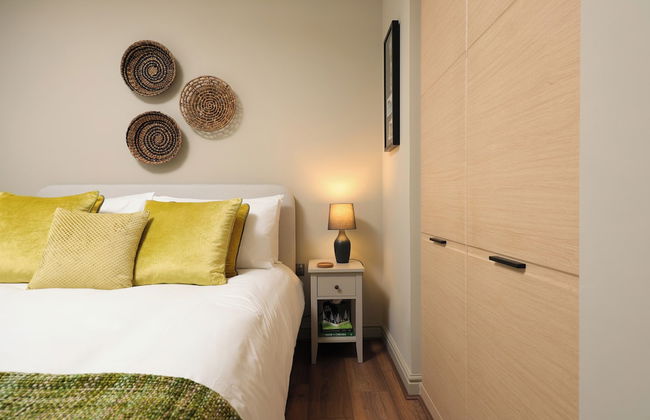 Stylish Flat With Sofa Bed in Malmesbury - Photo 2