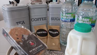 Lovely 1 bedroom basement apartment with stunning views - Foto 3