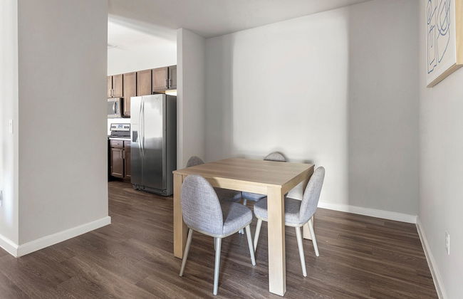 Westpointe Drive Apartments by Landing - Photo 23