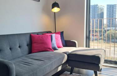 Lets Stay SA Manchester I 2Bed 2Bath l Waterfront l Private Balcony I Relaxing Retreat I Great Location - Foto 11