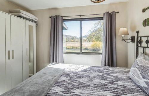 Cozy Cabin Retreat with Scenic Views cabin - Foto 19