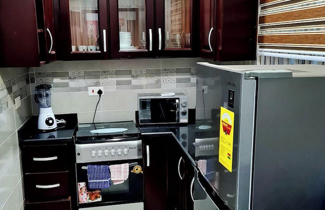 Charming Quiet & Cozy Close to Highway - Foto 22