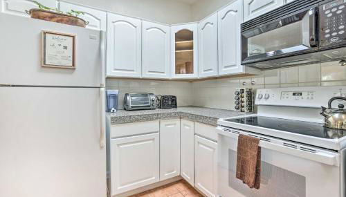 Cozy and Relaxing Eloy Apartment with Pool Access - Foto 5