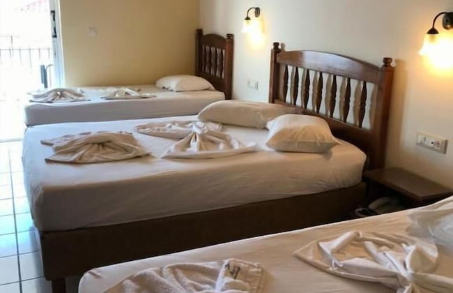 Village Inn Studios & Family Apartments - Foto 10