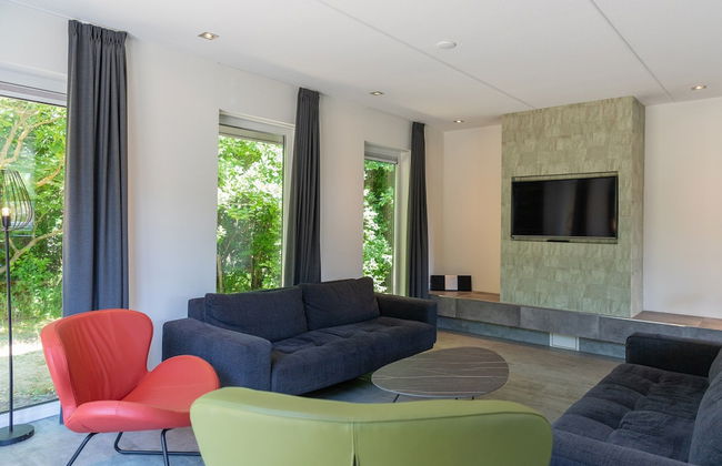 Luxury Villa in Texel - Photo 12