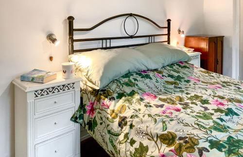 The Old School - Photo 10