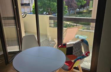 Fully-equipped large studio with terrace - Foto 5