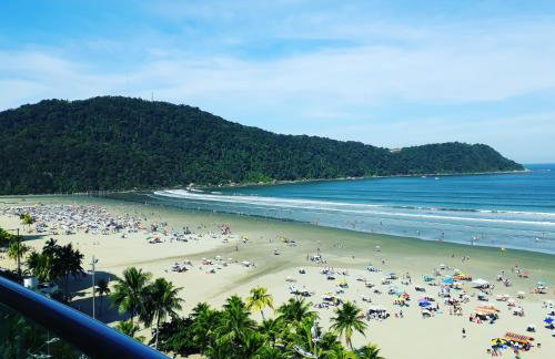Apto Varanda Gourmet Pé na Areia, Domingo saída até as 20horas - Foto 1