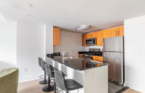 Blueground Long Island City pool nr Gantry Plaza NYC-2233 - Foto 6