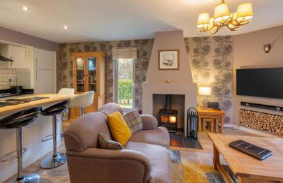 Abbey Holidays Loch Ness Luxury Self Catering 2 Bedroom Cottages - Foto 1