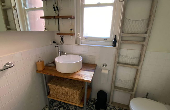 Bright & Sunny 2-bed Unit in the Heart of St Kilda - Foto 10